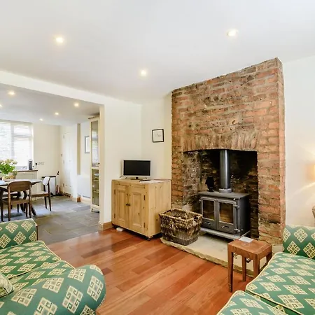 Pear Tree Cottage,